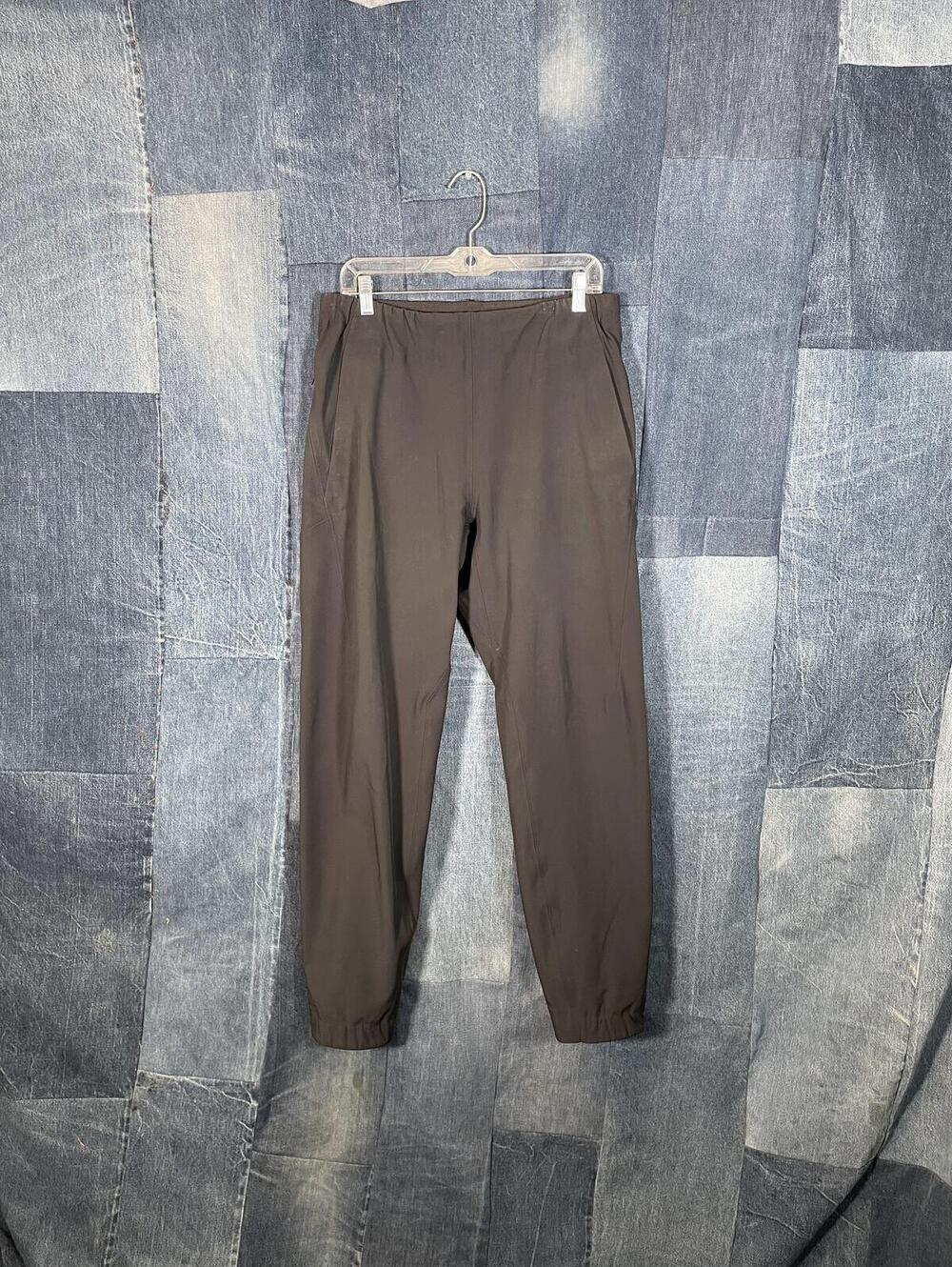Black Arcteryx Veilance Secant Heavy Weight Trackpant W 34"